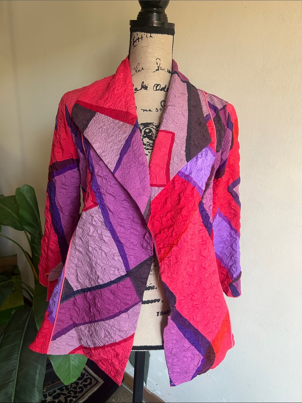 IC Collection Colorful Geometric Open Jacket Size Medium